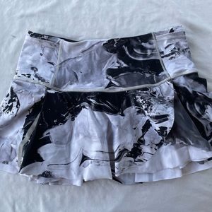 rare marble lululemon skirt with grip shorts under